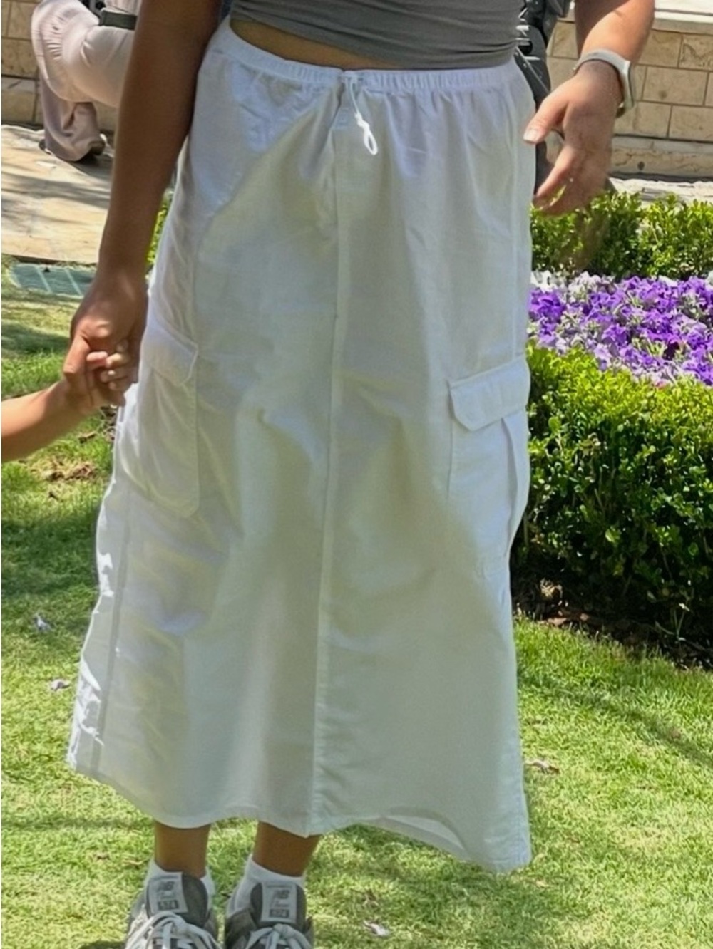 H&M Divided White Midi Cargo Skirt with Drawstring Waist